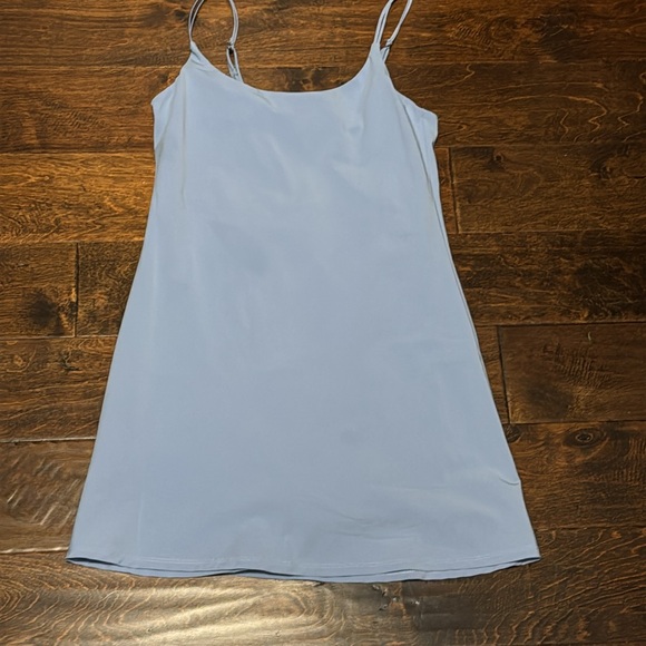 Abercrombie traveled dress ST - Picture 2 of 3